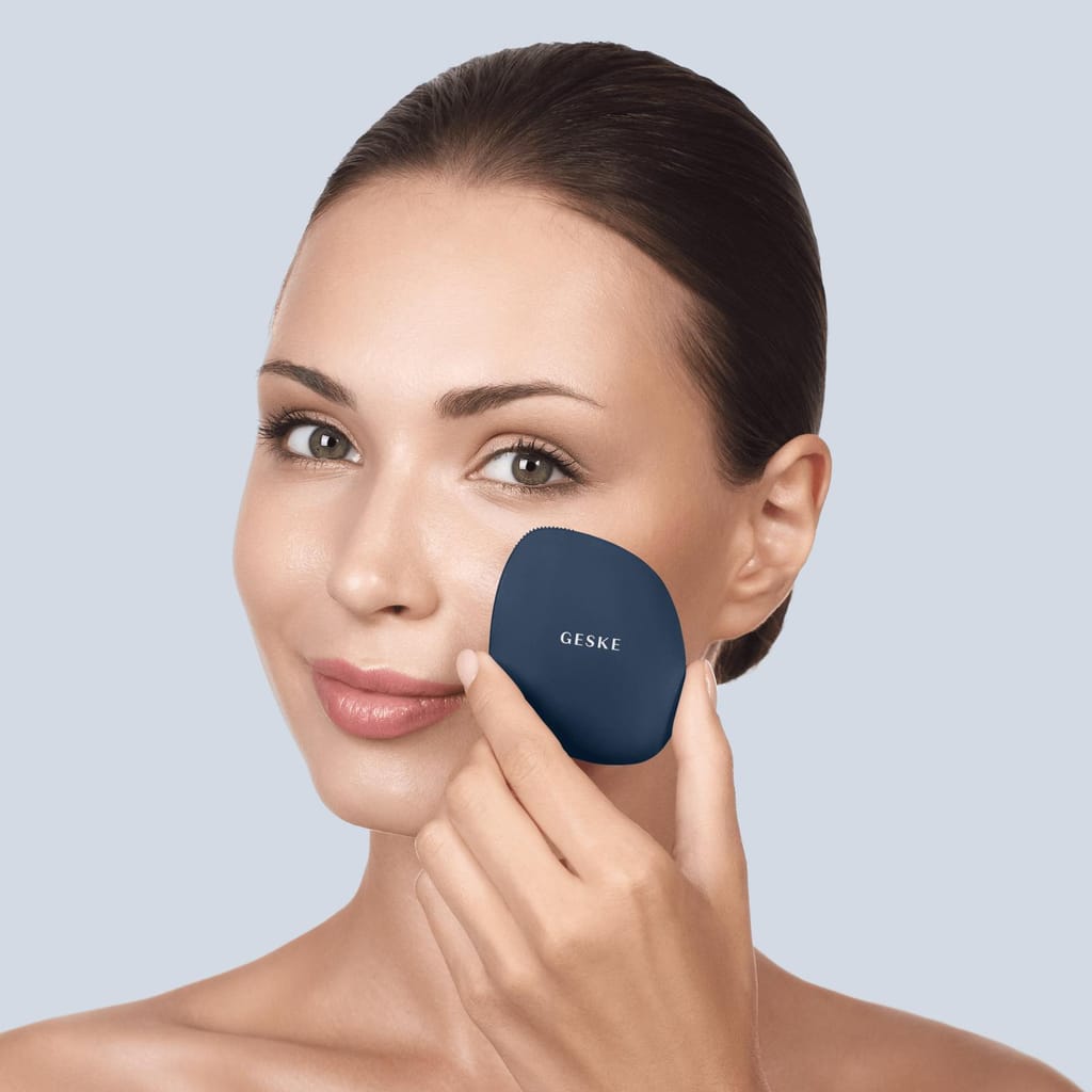 Фото товару: Щітка для обличчя GESKE Facial Brush 4в1 midnight № 3