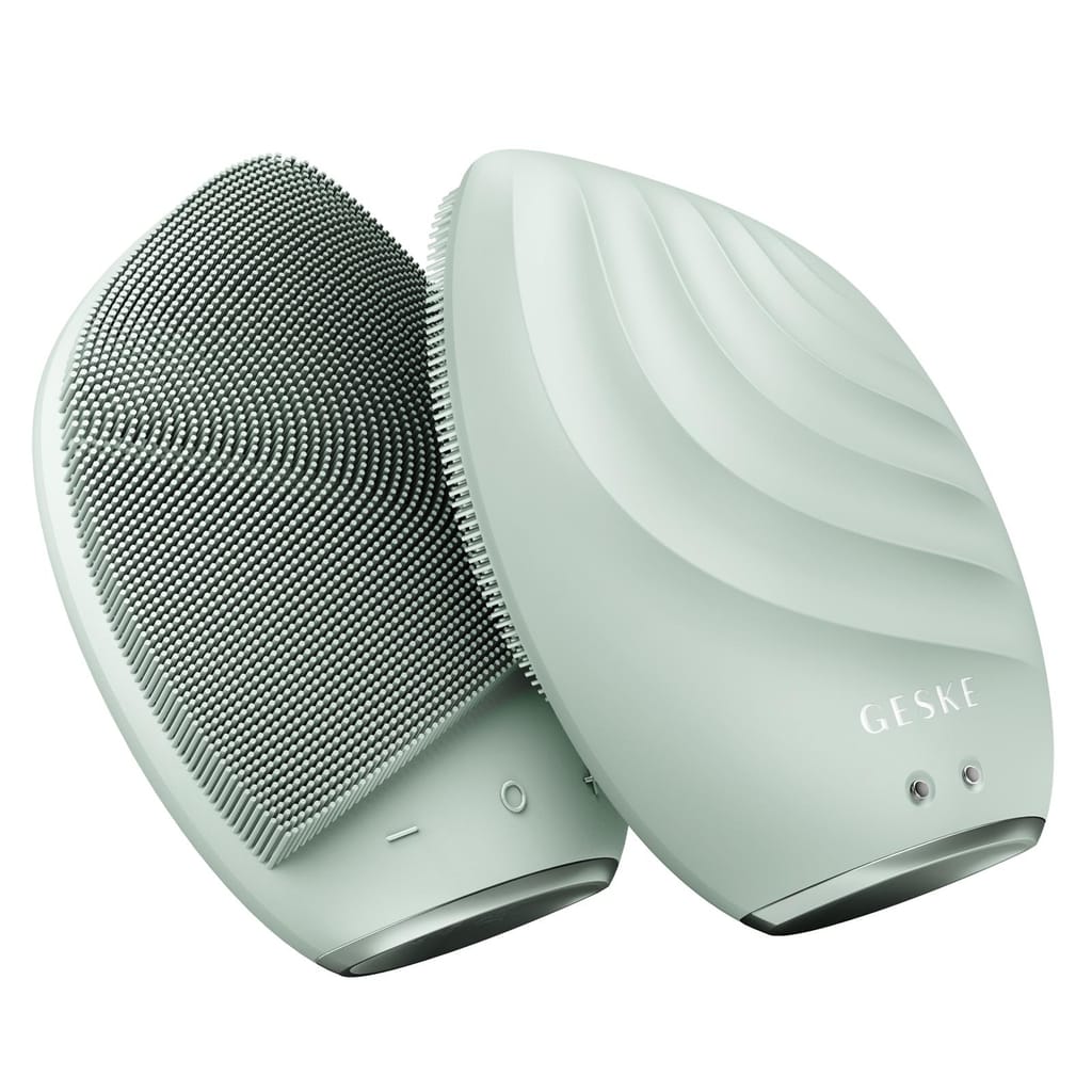 Фото товару: Електронна ультразвукова щітка для обличчя GESKE Sonic Facial Brush 5в1 green № 5