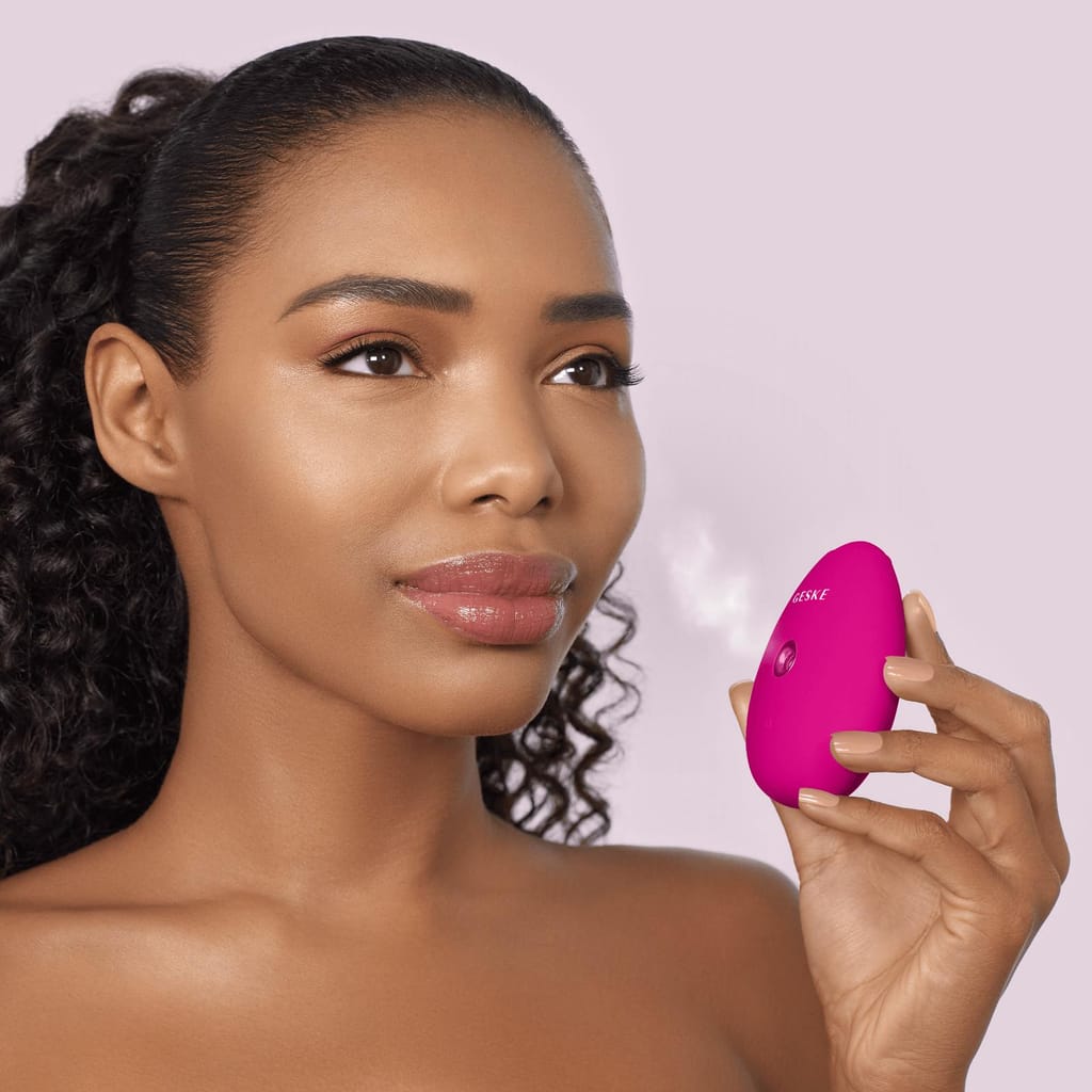 Фото товару: Електронний освіжувач для зволоження обличчя GESKE Facial Hydration Refresher 4в1 magenta № 3