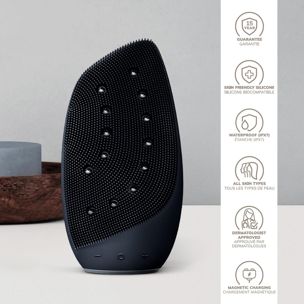 Фото товару: Очищувальна щітка для обличчя GESKE Sonic Thermo Facial Brush&Face-Lifter 8в1 black № 2