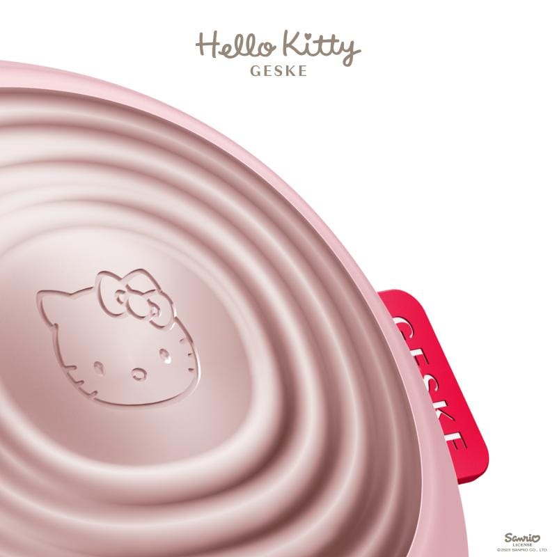 Фото товару: Електронна ультразвукова термощітка для обличчя GESKE Sonic Thermo Facial Brush 5в1 by Hello Kitty pink № 4