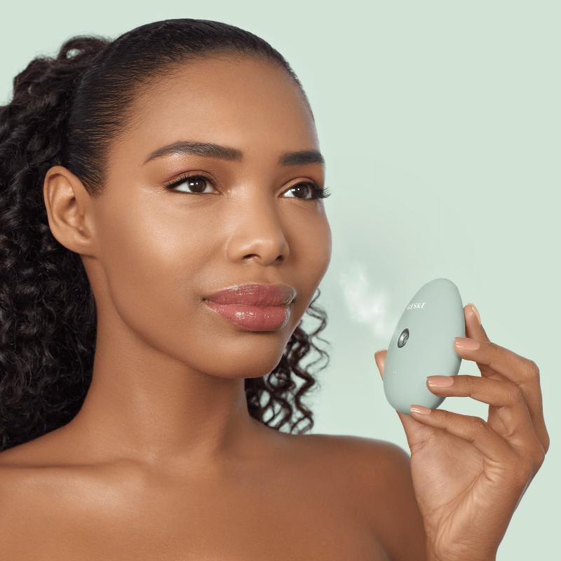Фото товару: Електронний освіжувач для зволоження обличчя GESKE Facial Hydration Refresher 4в1 green № 3