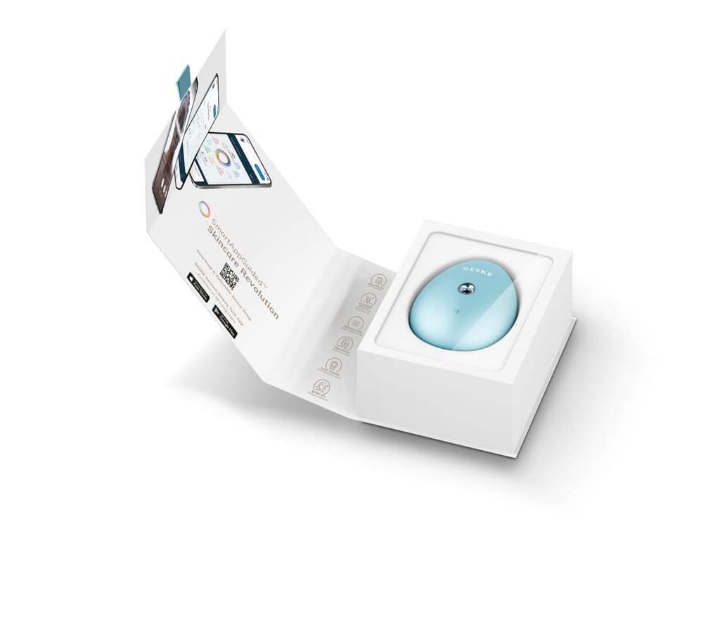 Фото товару: Електронний освіжувач для зволоження обличчя GESKE Facial Hydration Refresher 4в1 turquoise № 8