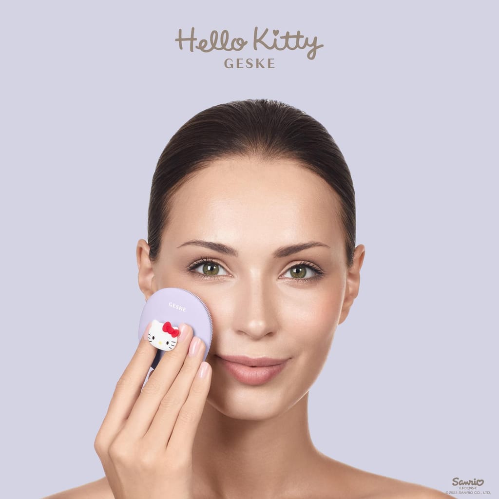 Фото товару: Щітка для обличчя GESKE Facial Brush 3в1 by Hello Kitty з тримачем purple № 3