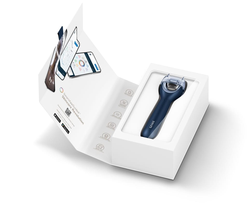 Фото товару: Електронний ролер для обличчя з мікроголками GESKE MicroNeedle Face Roller 9в1 midnight № 8