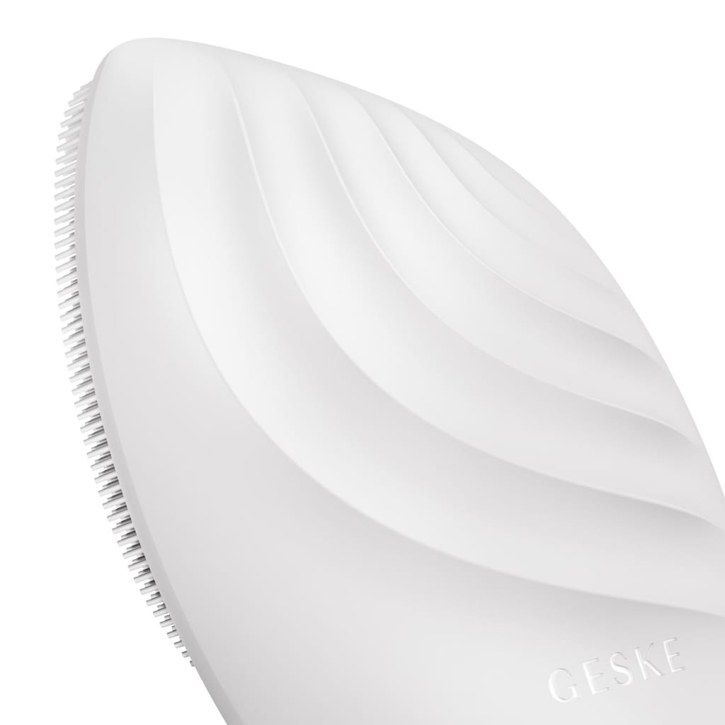 Фото товару: Електронна ультразвукова щітка для обличчя GESKE Sonic Facial Brush 5в1 white № 4