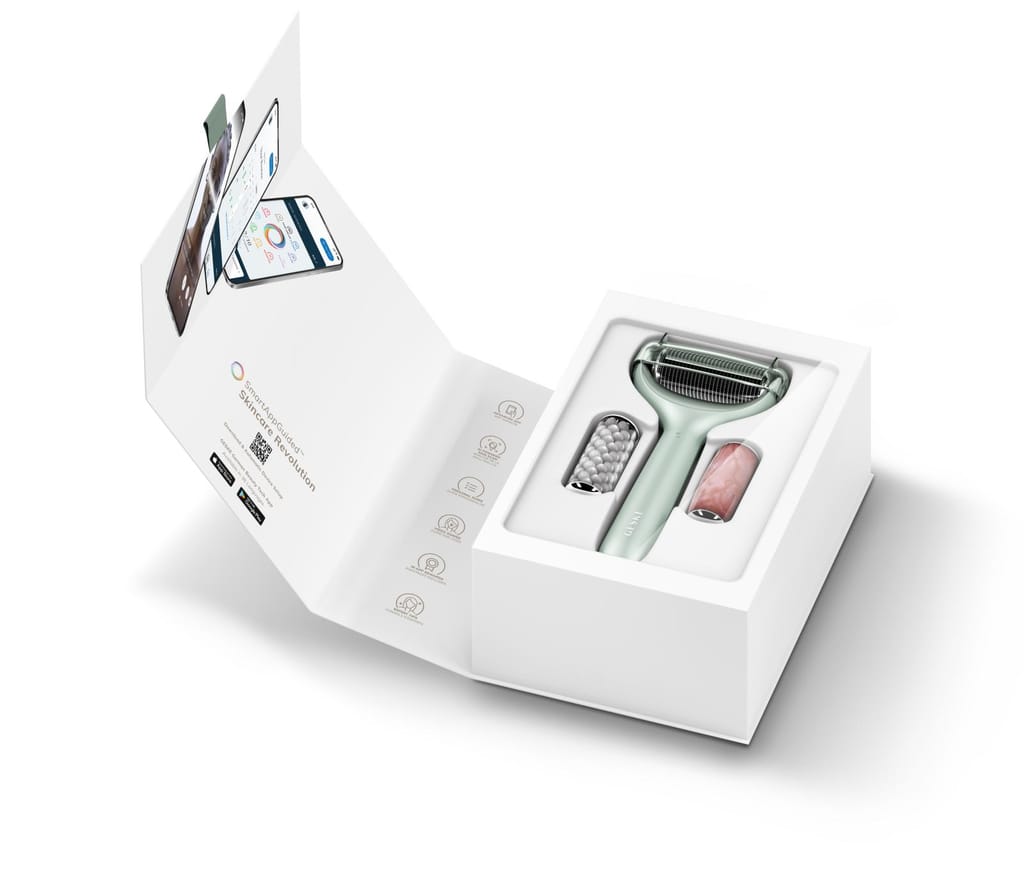 Фото товару: Ролер для голкової мезотерапії обличчя та тіла GESKE MicroNeedle Face&Body Roller 9в1 green № 8