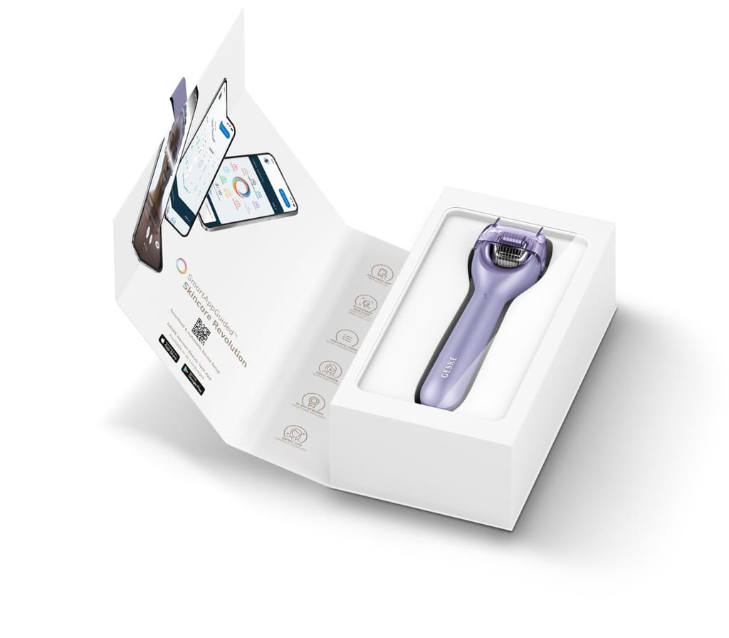 Фото товару: Електронний ролер для обличчя з мікроголками GESKE MicroNeedle Face Roller 9в1 purple № 8