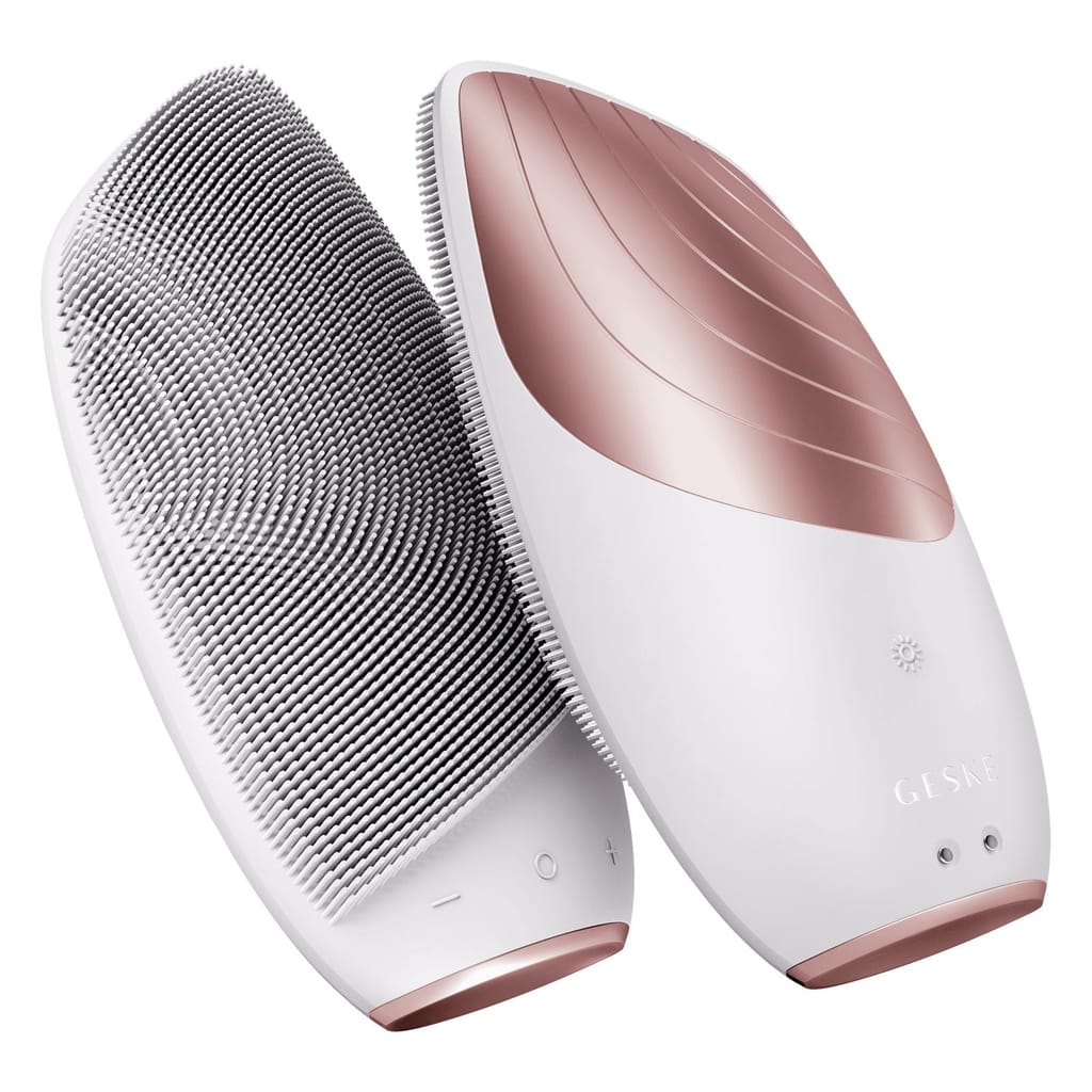 Фото товару: Електронна звукова термо щітка для обличчя GESKE Sonic Thermo Facial Brush 6в1 starlight № 5