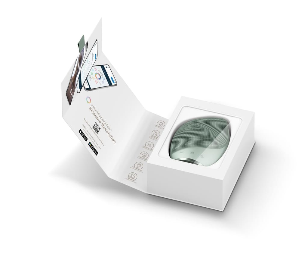 Фото товару: Електронна ультразвукова щітка для обличчя GESKE Sonic Facial Brush 5в1 green № 8