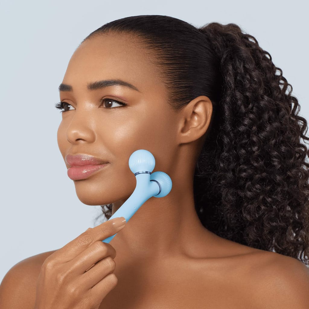 Фото товару: Електронний ультразвуковий ролик для обличчя GESKE Sonic Facial Roller 4в1 aquamarine № 3