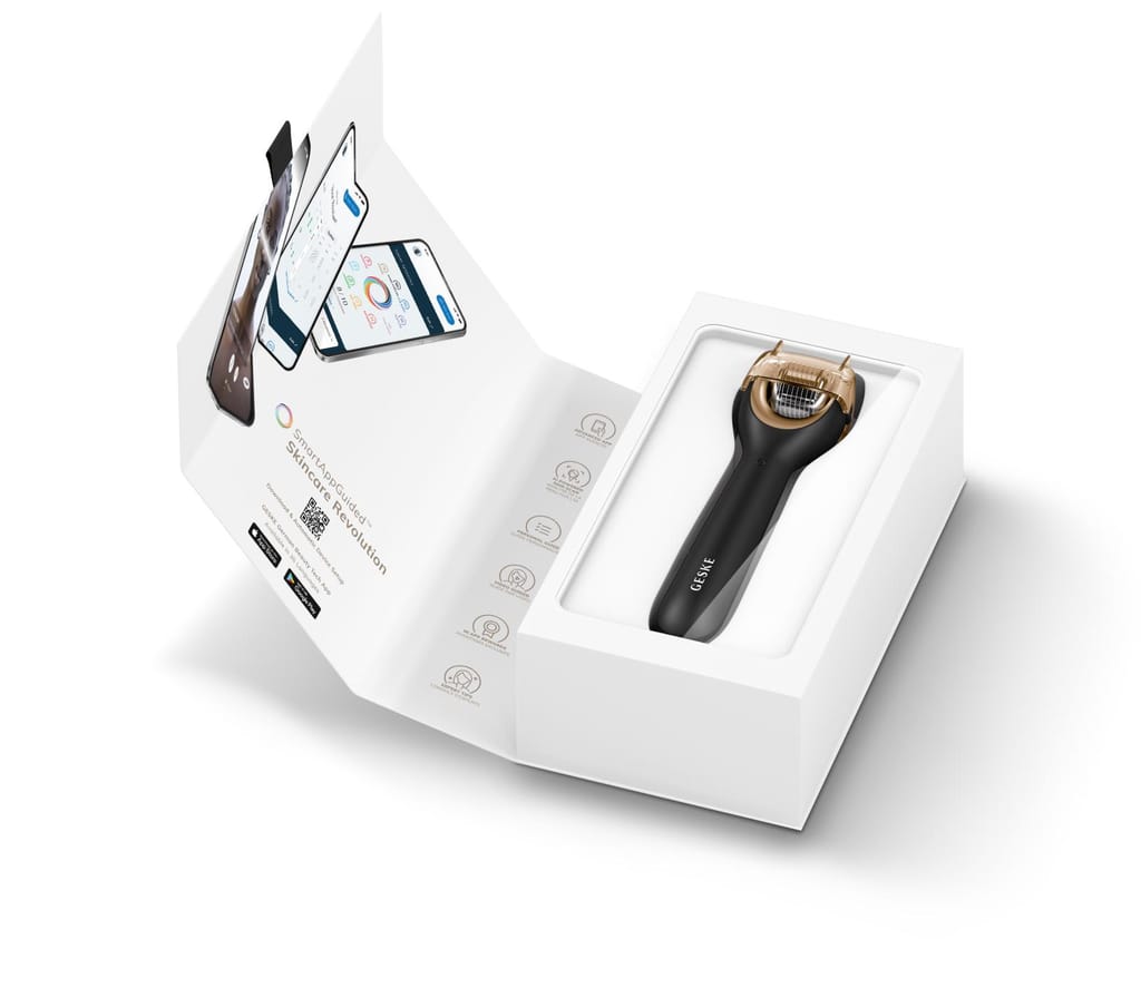 Фото товару: Електронний ролер для обличчя з мікроголками GESKE MicroNeedle Face Roller 9в1 gray № 8