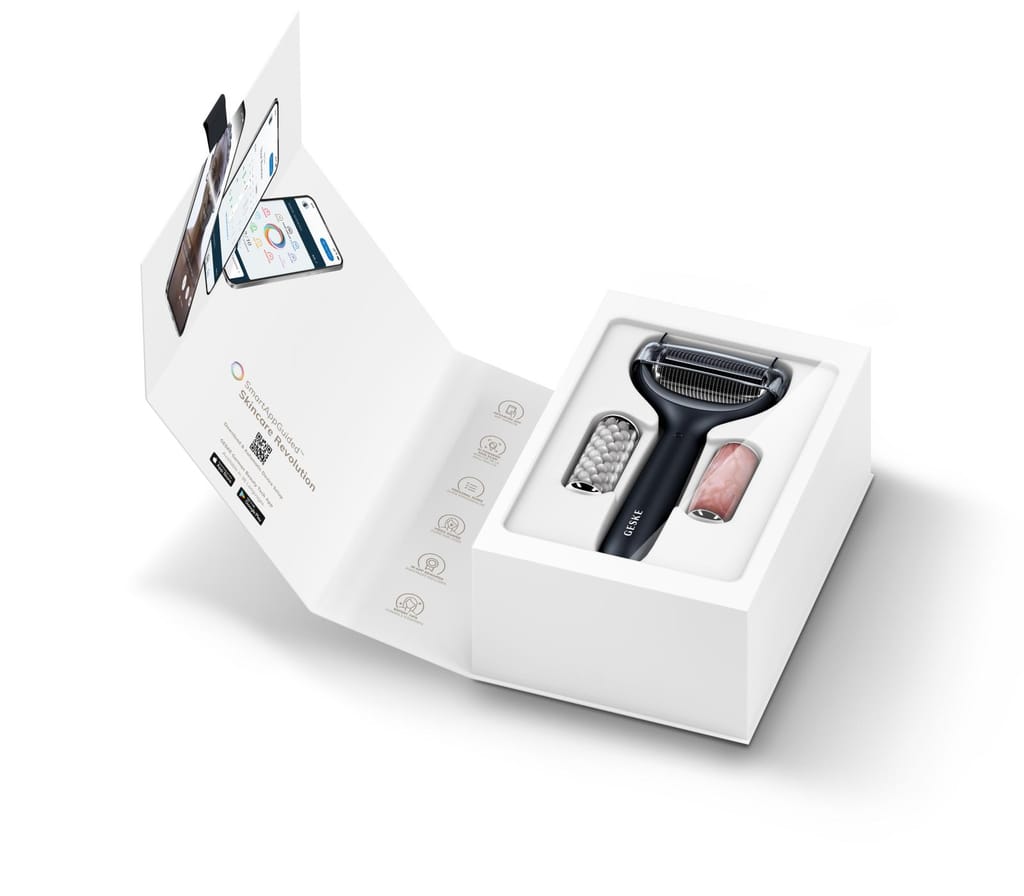 Фото товару: Ролер для голкової мезотерапії обличчя та тіла GESKE MicroNeedle Face&Body Roller 9в1 black № 8