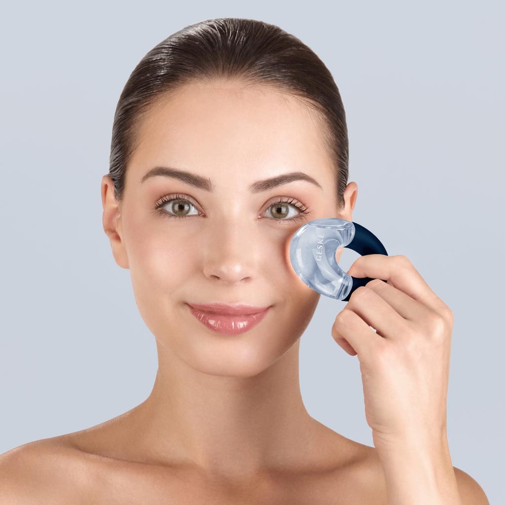 Фото товару: Масажер для очей GESKE Cool&Warm Eye Massager 7в1 midnight № 3