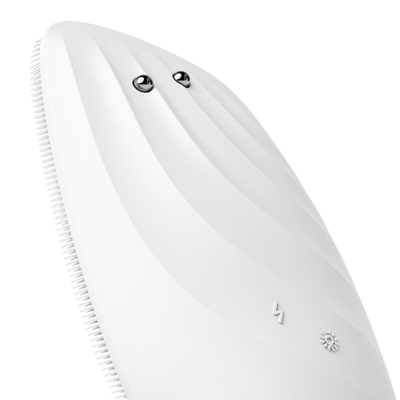 Фото товару: Очищувальна щітка для обличчя GESKE Sonic Thermo Facial Brush&Face-Lifter 8в1 white № 4