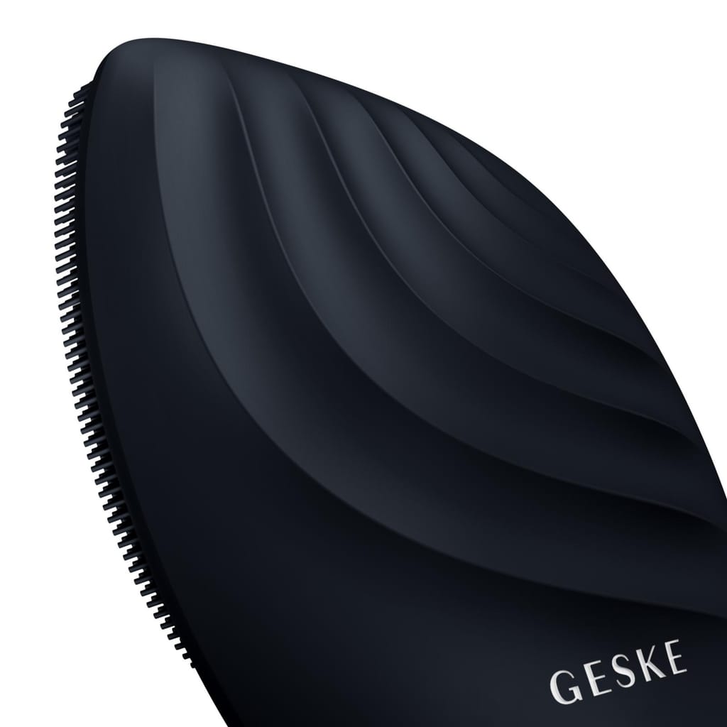 Фото товару: Електронна ультразвукова щітка для обличчя GESKE Sonic Facial Brush 5в1 black № 4