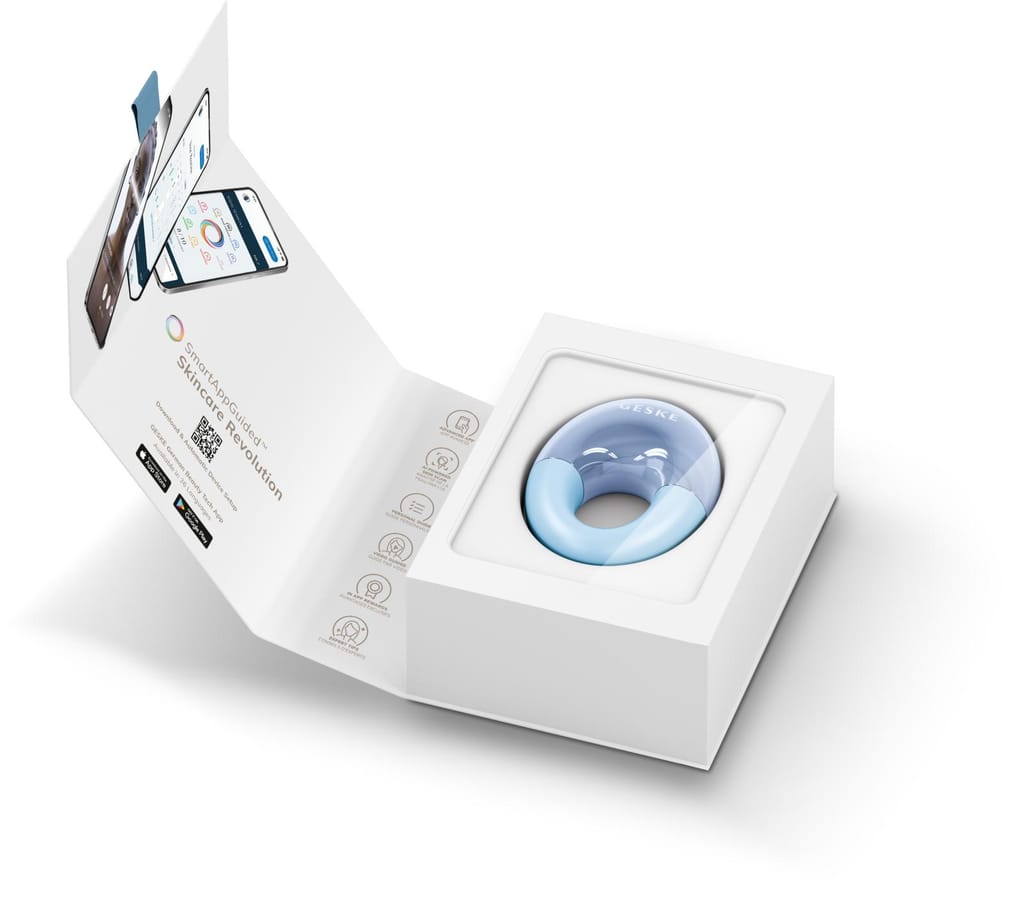 Фото товару: Масажер для очей GESKE Cool&Warm Eye Massager 7в1 aquamarine № 8