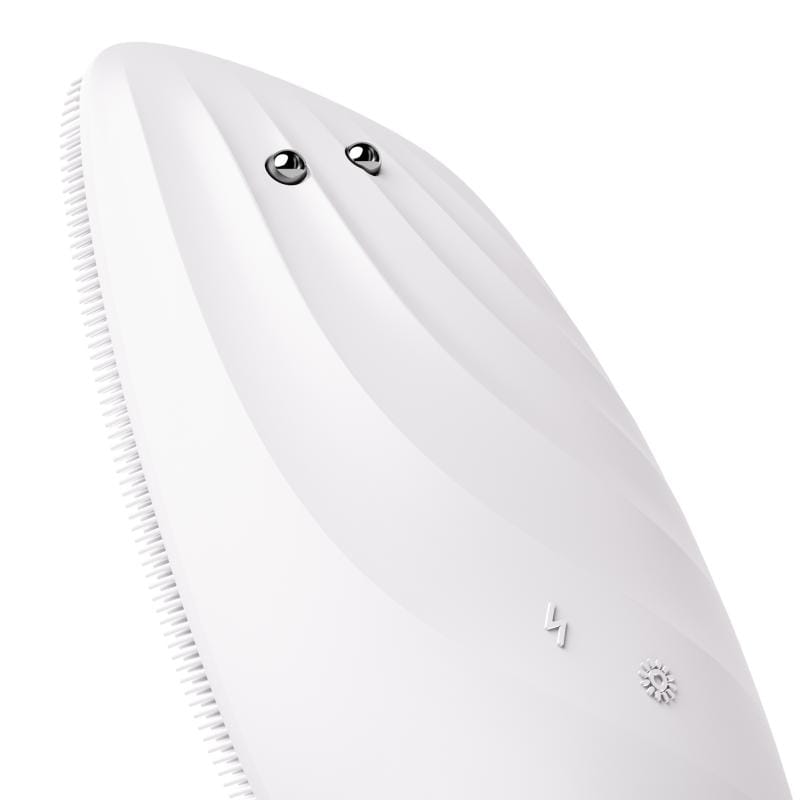 Фото товару: Очищувальна щітка для обличчя GESKE Sonic Thermo Facial Brush&Face-Lifter 8в1 starlight № 4