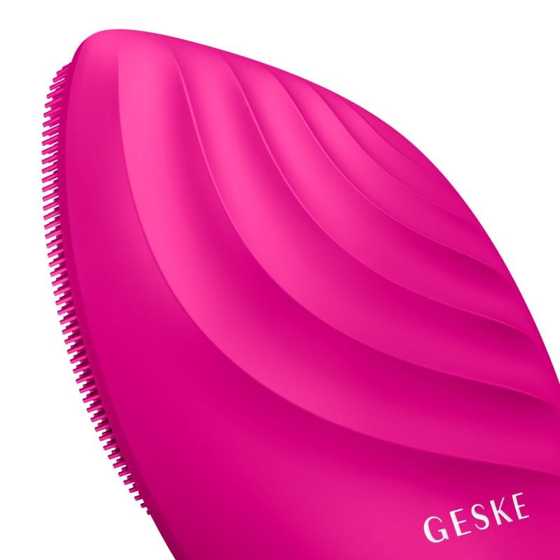 Фото товару: Електронна ультразвукова щітка для обличчя GESKE Sonic Facial Brush 5в1 magenta № 4