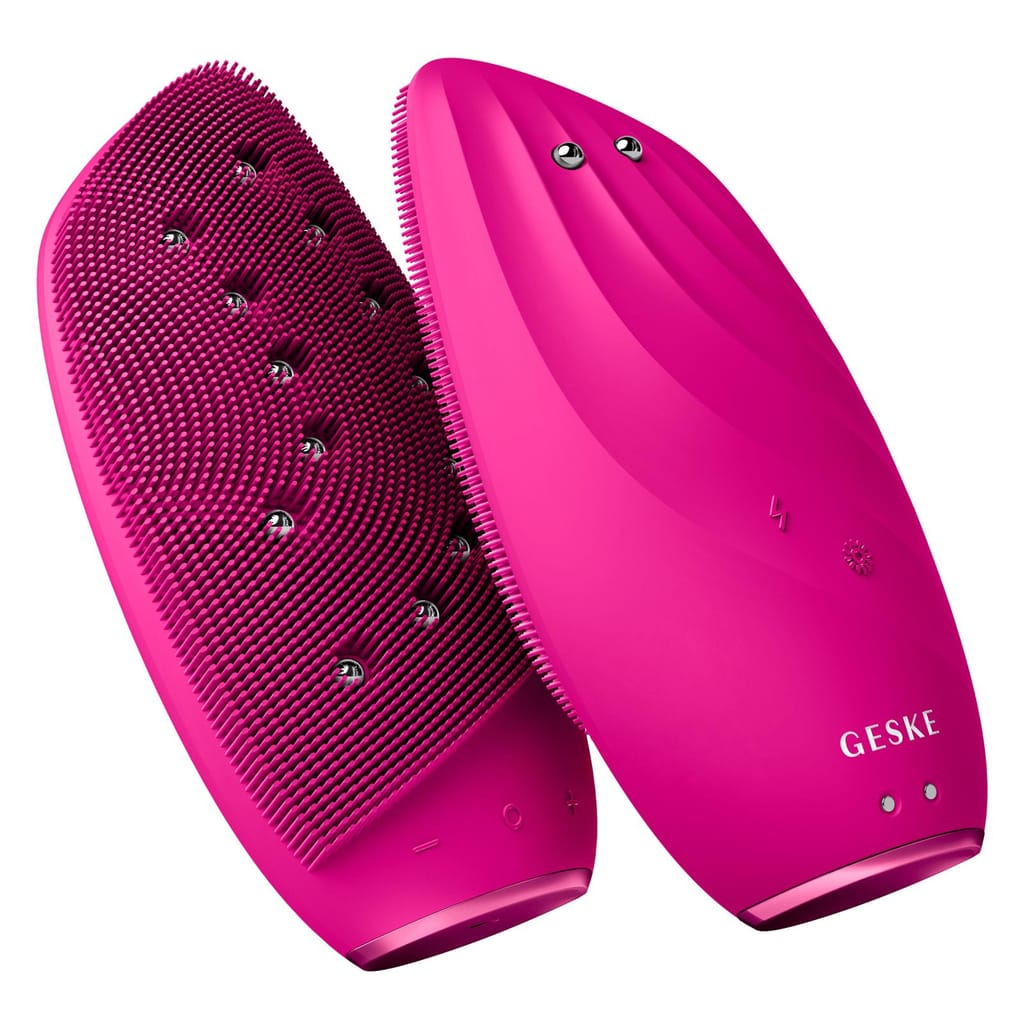 Фото товару: Очищувальна щітка для обличчя GESKE Sonic Thermo Facial Brush&Face-Lifter 8в1 magenta № 5