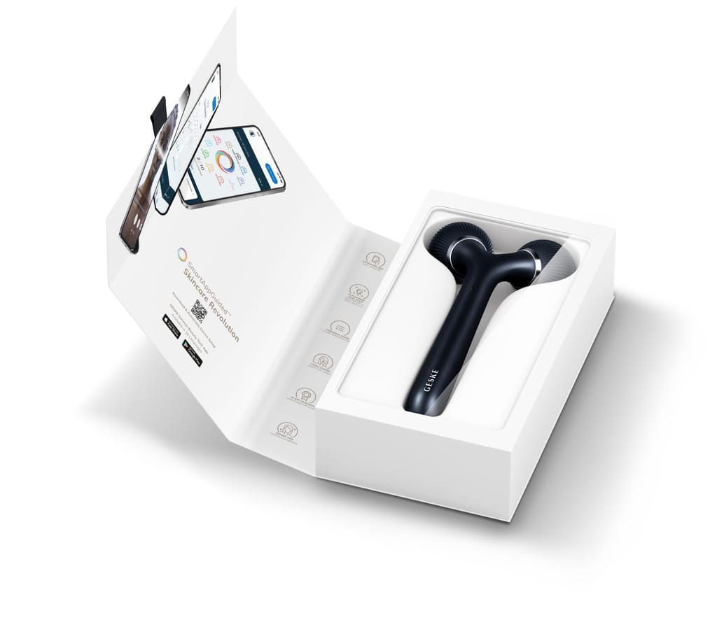 Фото товару: Електронний ультразвуковий ролик для обличчя та тіла GESKE Sonic Facial&Body Roller 4в1 black № 8