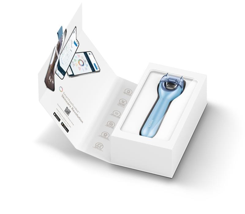 Фото товару: Електронний ролер для обличчя з мікроголками GESKE MicroNeedle Face Roller 9в1 aquamarine № 8