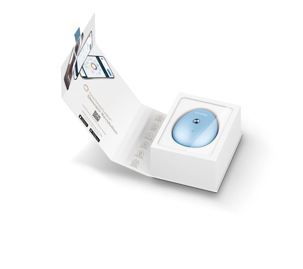 Фото товару: Електронний освіжувач для зволоження обличчя GESKE Facial Hydration Refresher 4в1 aquamarine № 8