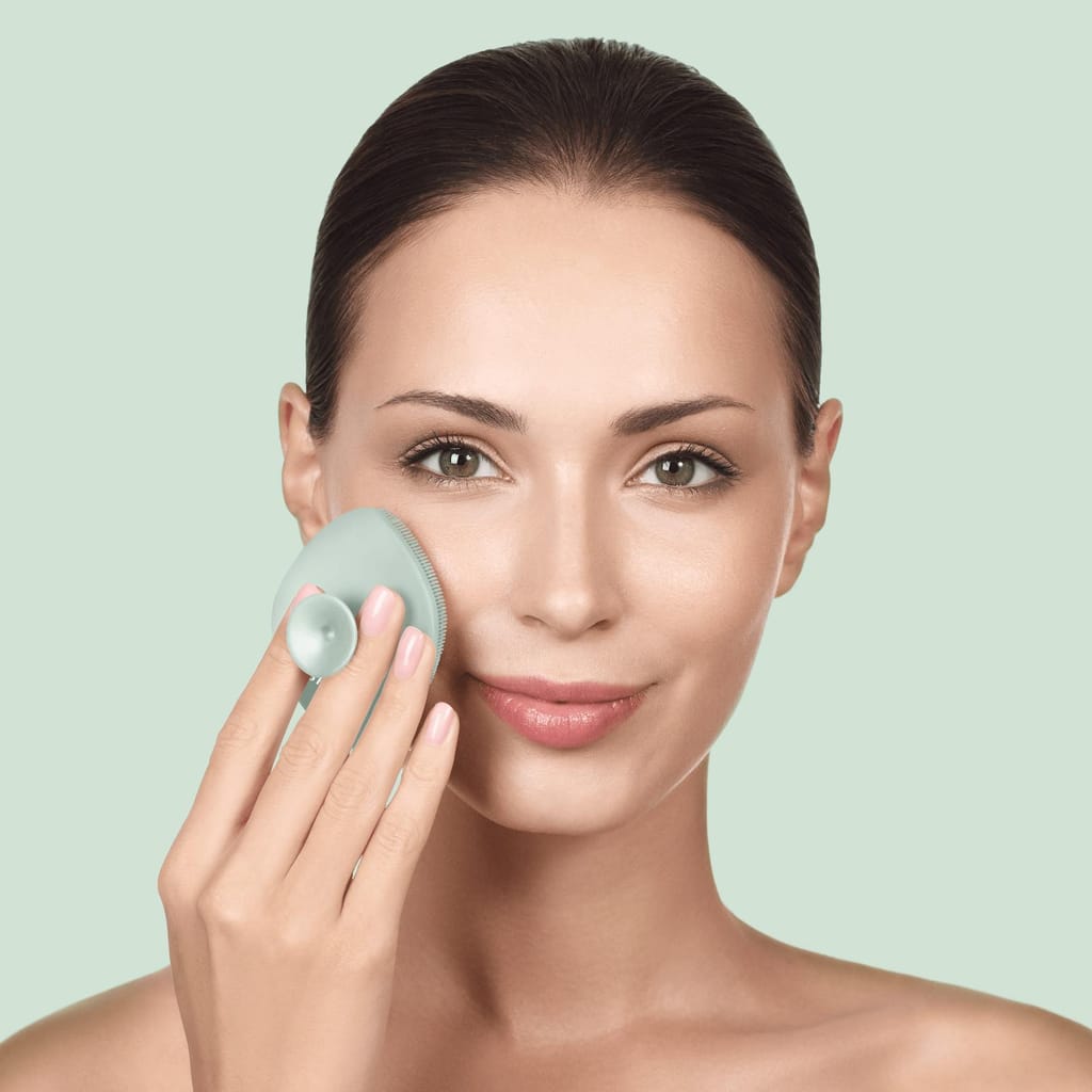 Фото товару: Щітка для обличчя GESKE Facial Brush 4в1 з тримачем green № 3