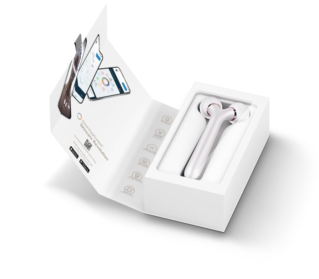 Фото товару: Електронний ультразвуковий ролик для обличчя GESKE Sonic Facial Roller 4в1 starlight № 8