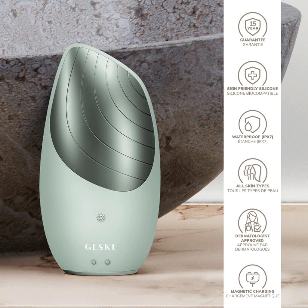 Фото товару: Електронна звукова термо щітка для обличчя GESKE Sonic Thermo Facial Brush 6в1 green № 2
