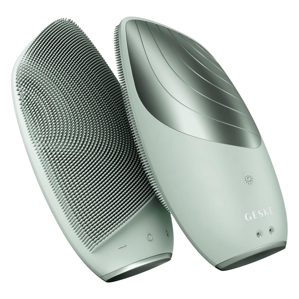 Фото товару: Електронна звукова термо щітка для обличчя GESKE Sonic Thermo Facial Brush 6в1 green № 5