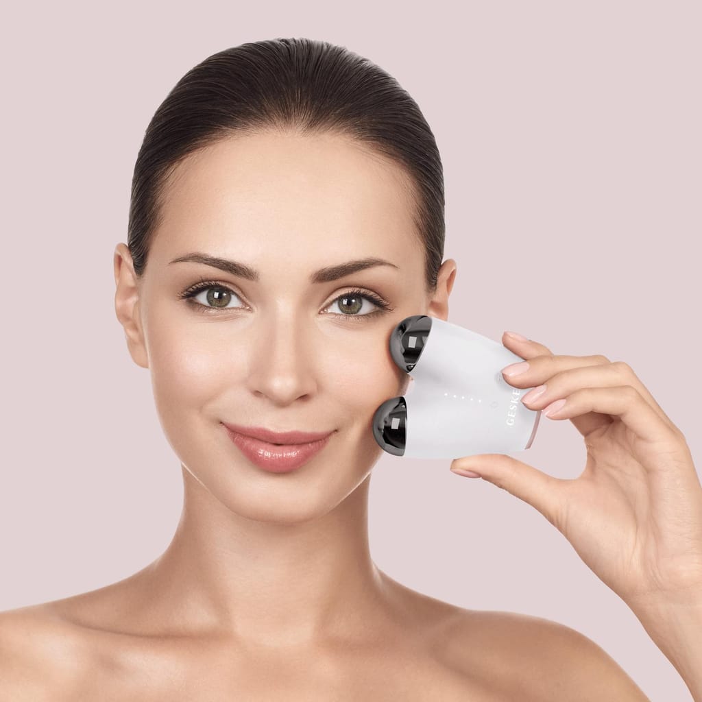 Фото товару: Мікрострумовий підтягувач обличчя GESKE MicroCurrent Face-Lifter 6в1 starlight № 3