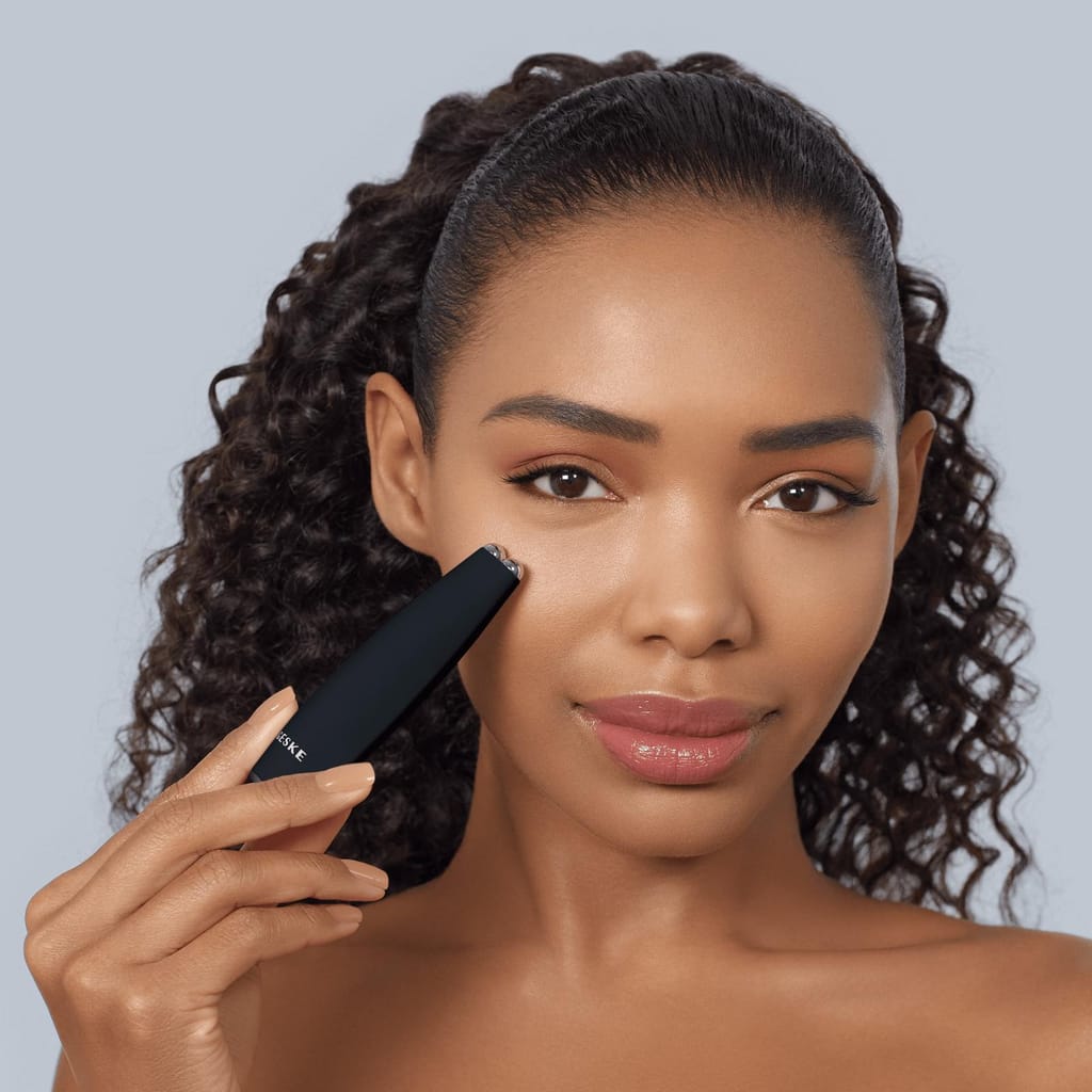 Фото товару: Мікрострумова ручка для підтяжки обличчя GESKE MicroCurrent Face-Lift Pen 6в1 black № 3