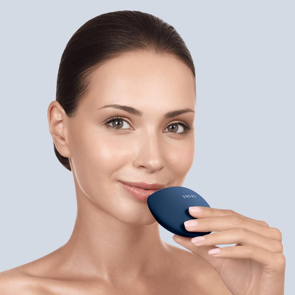Фото товару: Пристрій для збільшення обʼєму губ GESKE Lip Volumizer&Booster 4в1 Big midnight № 3