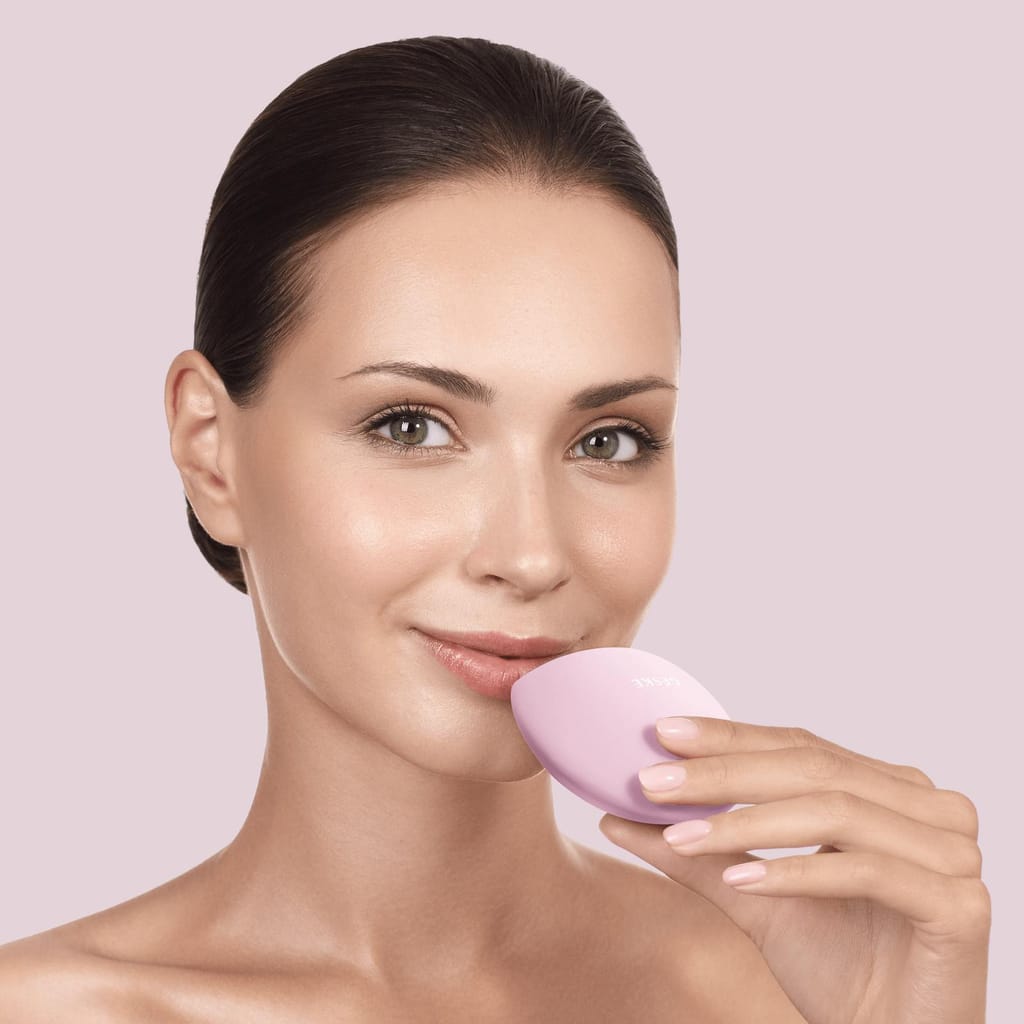 Фото товару: Пристрій для збільшення обʼєму губ GESKE Lip Volumizer&Booster 4в1 Big pink № 3