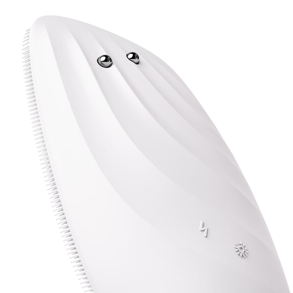 Фото товару: Очищувальна щітка для обличчя GESKE Sonic Thermo Facial Brush&Face-Lifter 8в1 starlight № 4