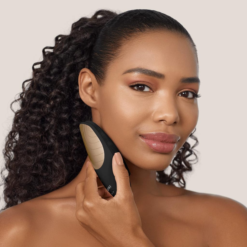Фото товару: Електронна звукова термо щітка для обличчя GESKE Sonic Thermo Facial Brush 6в1 gray № 3