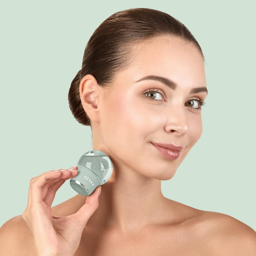 Фото товару: Масажер для обличчя і тіла GESKE Cool&Warm Face and Body Massager 7в1 green № 3