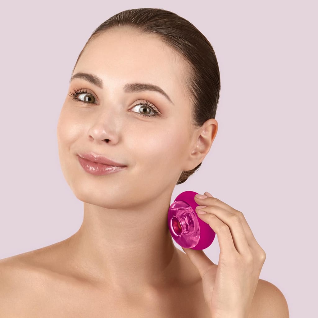 Фото товару: Масажер для обличчя та тіла GESKE Sonic Cool&Warm Face and Body Massager 9в1 magenta № 3