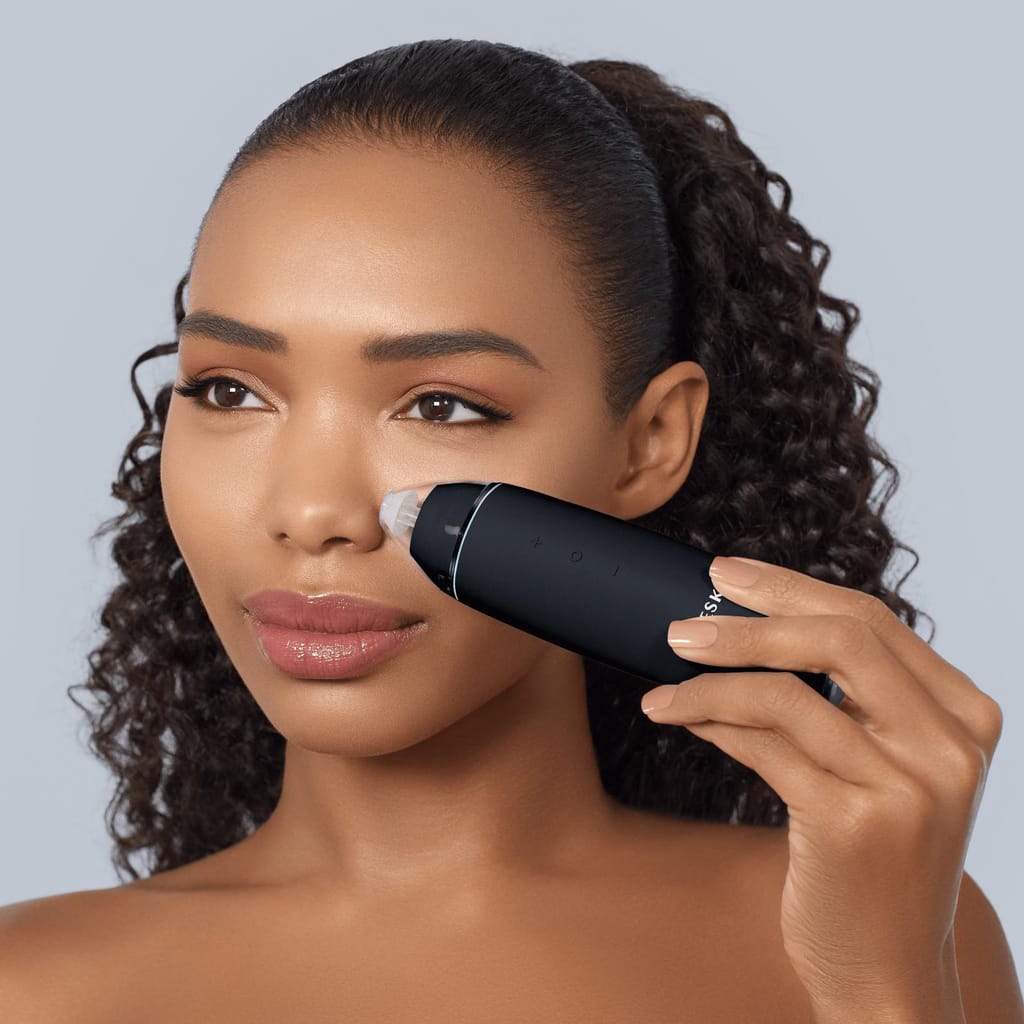 Фото товару: Мікродермабразійний пристрій для видалення чорних цяток GESKE MicroDermabrasion Blackhead Remover 7в1 black № 3