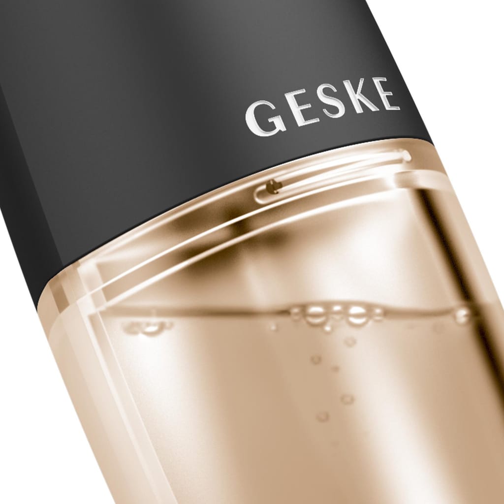 Фото товару: Очищуючий засіб для обличчя GESKE Aqua-Stream Face Cleanser 8в1 gray № 4
