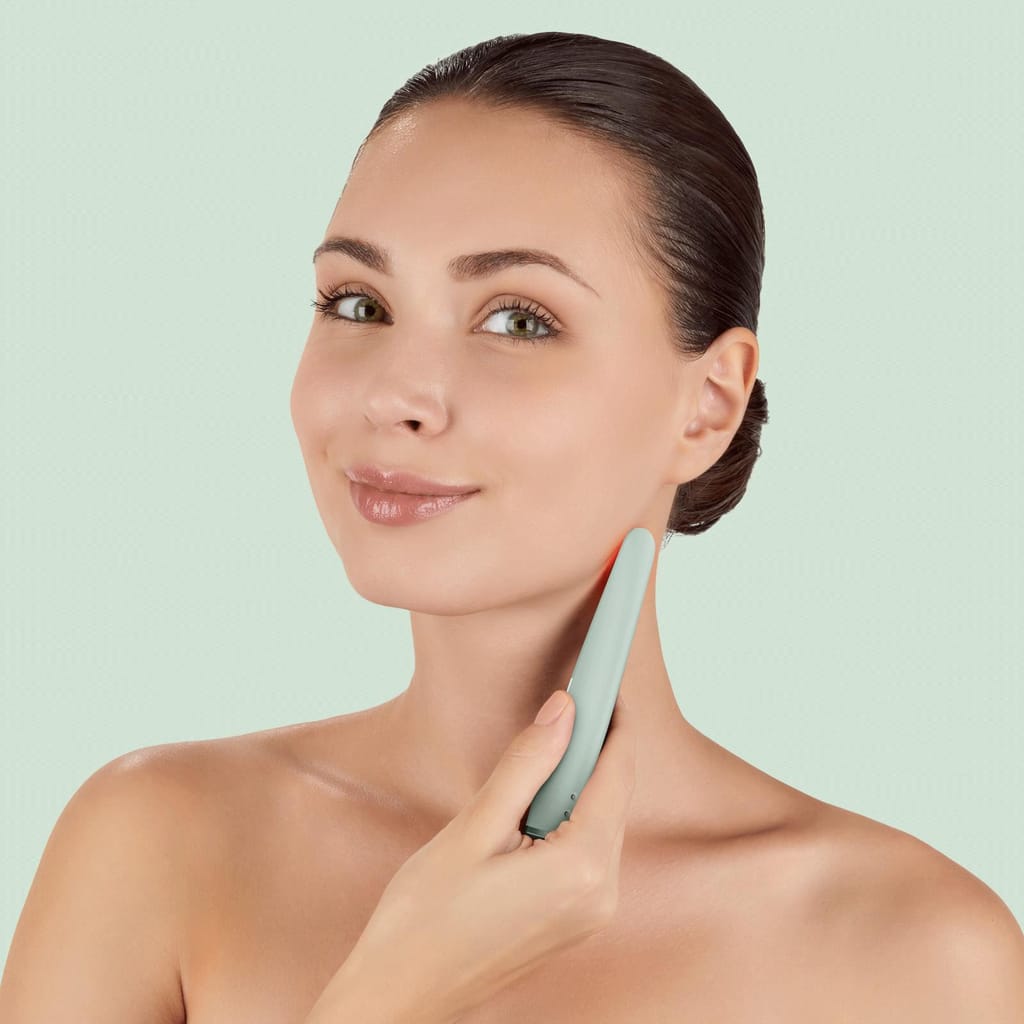 Фото товару: Пристрій для зміцнення і тонізації шкіри обличчя GESKE Skin Firming Wand 7в1 green № 3