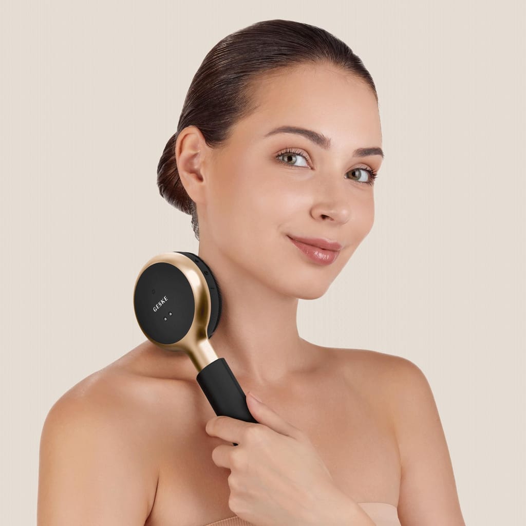 Фото товару: Звукова світлодіодна щітка для всього тіла GESKE Sonic LED Full-Body Brush&Intensive Exfoliator 9в1 gray № 3