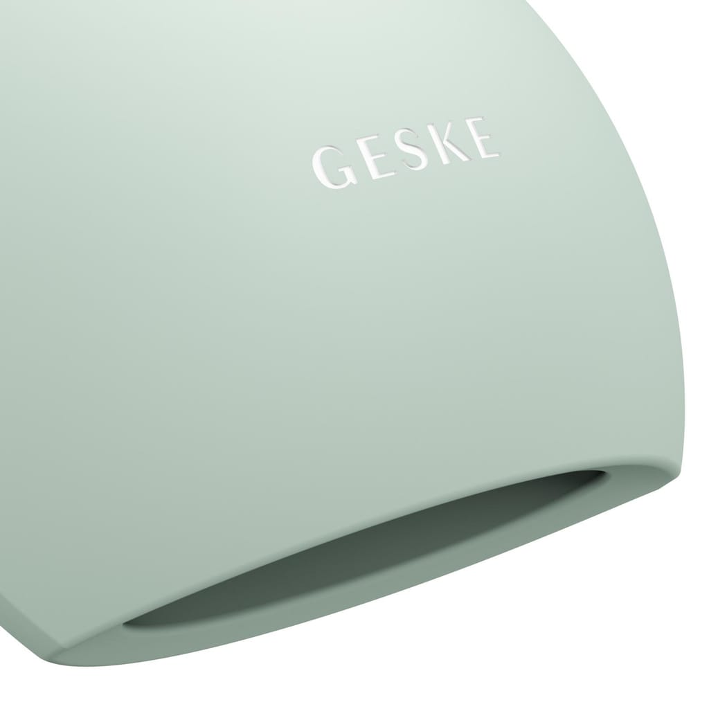 Фото товару: Пристрій для збільшення обʼєму губ GESKE Lip Volumizer&Booster 4в1 Big green № 4