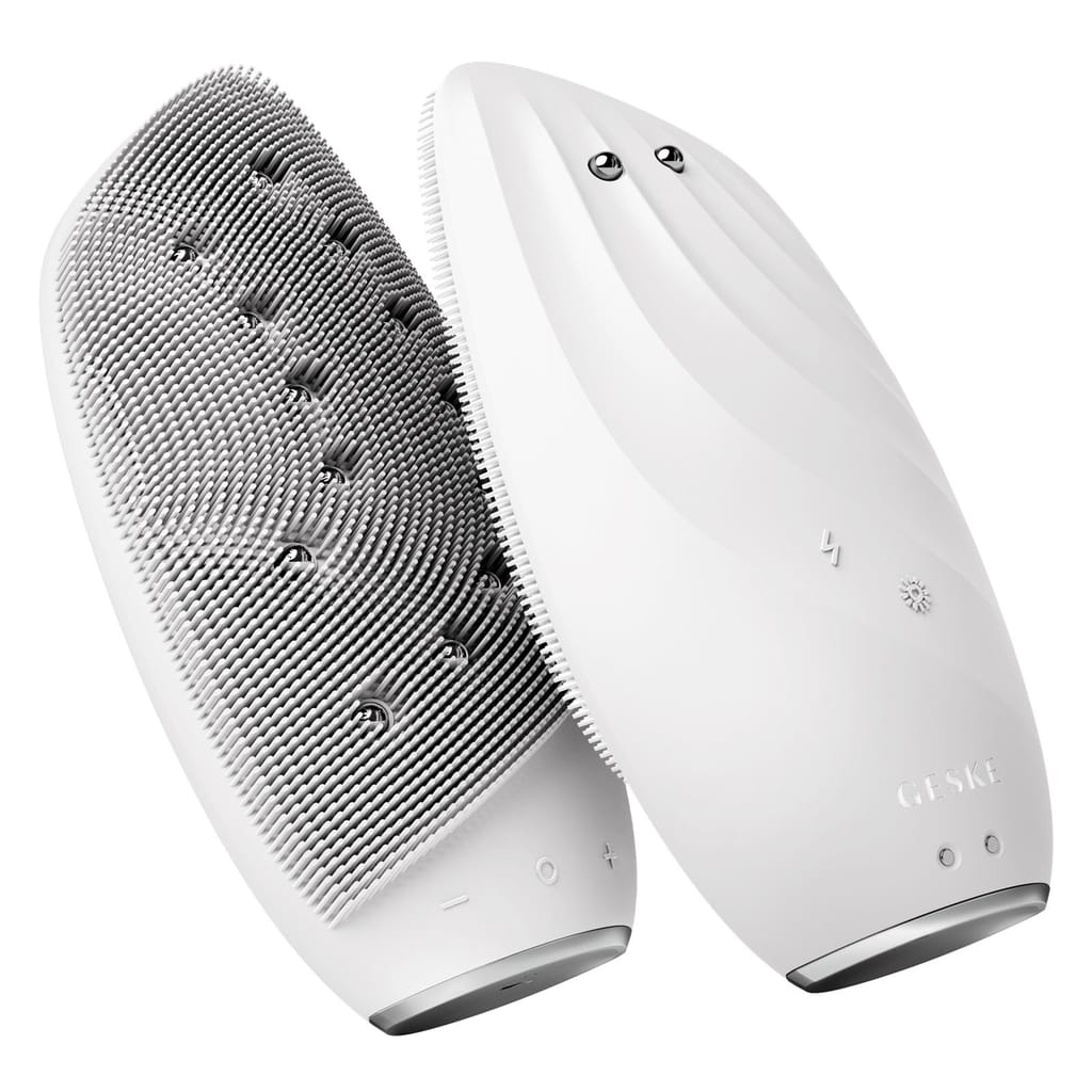 Фото товару: Очищувальна щітка для обличчя GESKE Sonic Thermo Facial Brush&Face-Lifter 8в1 white № 5