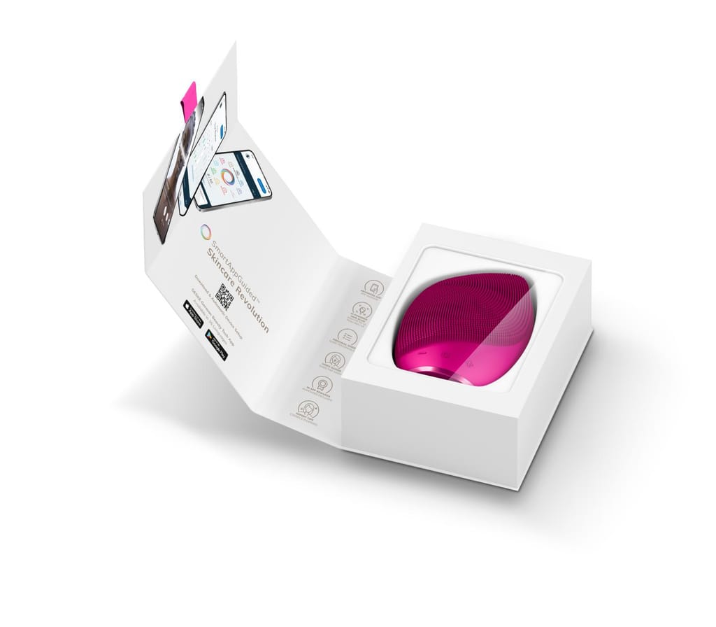 Фото товару: Електронна ультразвукова щітка для обличчя GESKE Sonic Facial Brush 5в1 magenta № 8