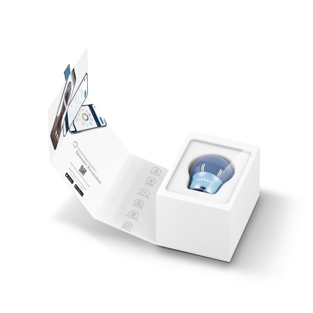 Фото товару: Масажер для обличчя і тіла GESKE Cool&Warm Face and Body Massager 7в1 aquamarine № 8