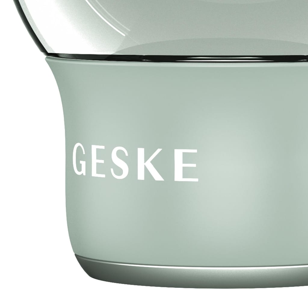 Фото товару: Масажер для обличчя і тіла GESKE Cool&Warm Face and Body Massager 7в1 green № 4