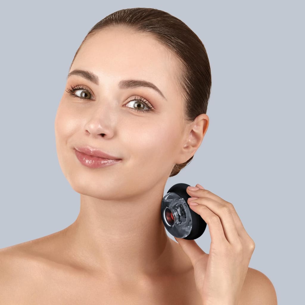Фото товару: Масажер для обличчя та тіла GESKE Sonic Cool&Warm Face and Body Massager 9в1 black № 3