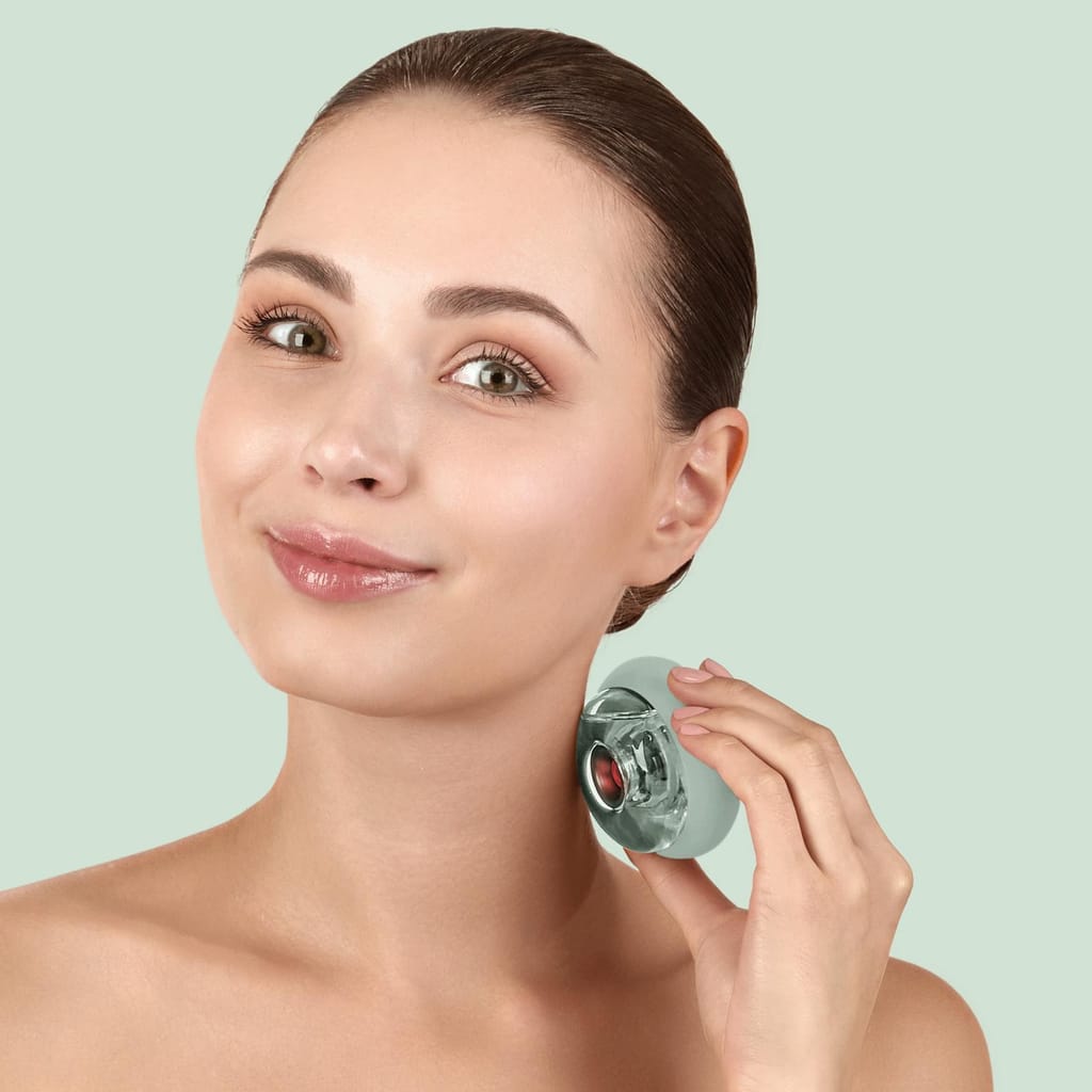 Фото товару: Масажер для обличчя та тіла GESKE Sonic Cool&Warm Face and Body Massager 9в1 green № 3